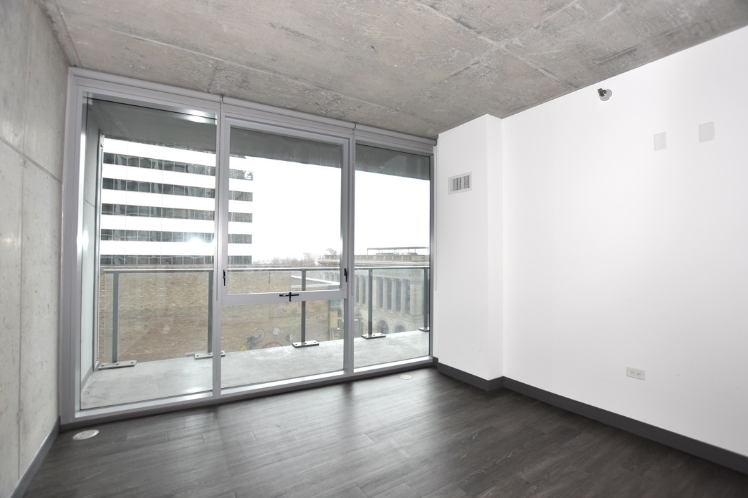 60 E Randolph Street 1513 Property Photo 29