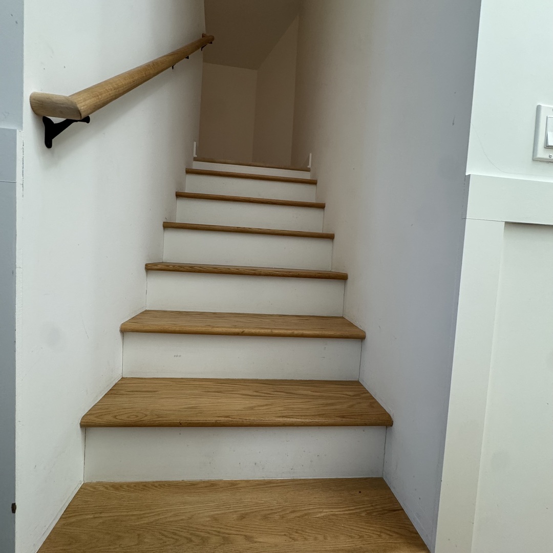 7804 S Paxton Avenue Property Photo 16