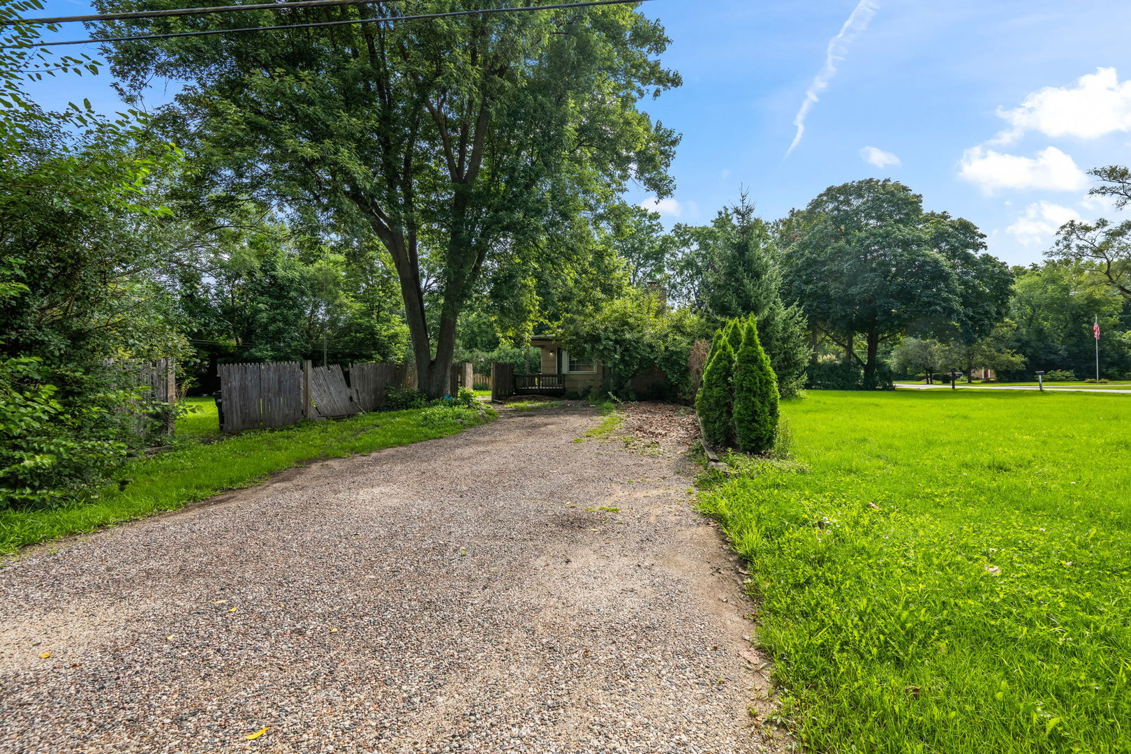 108 South Parkway Property Photo 4