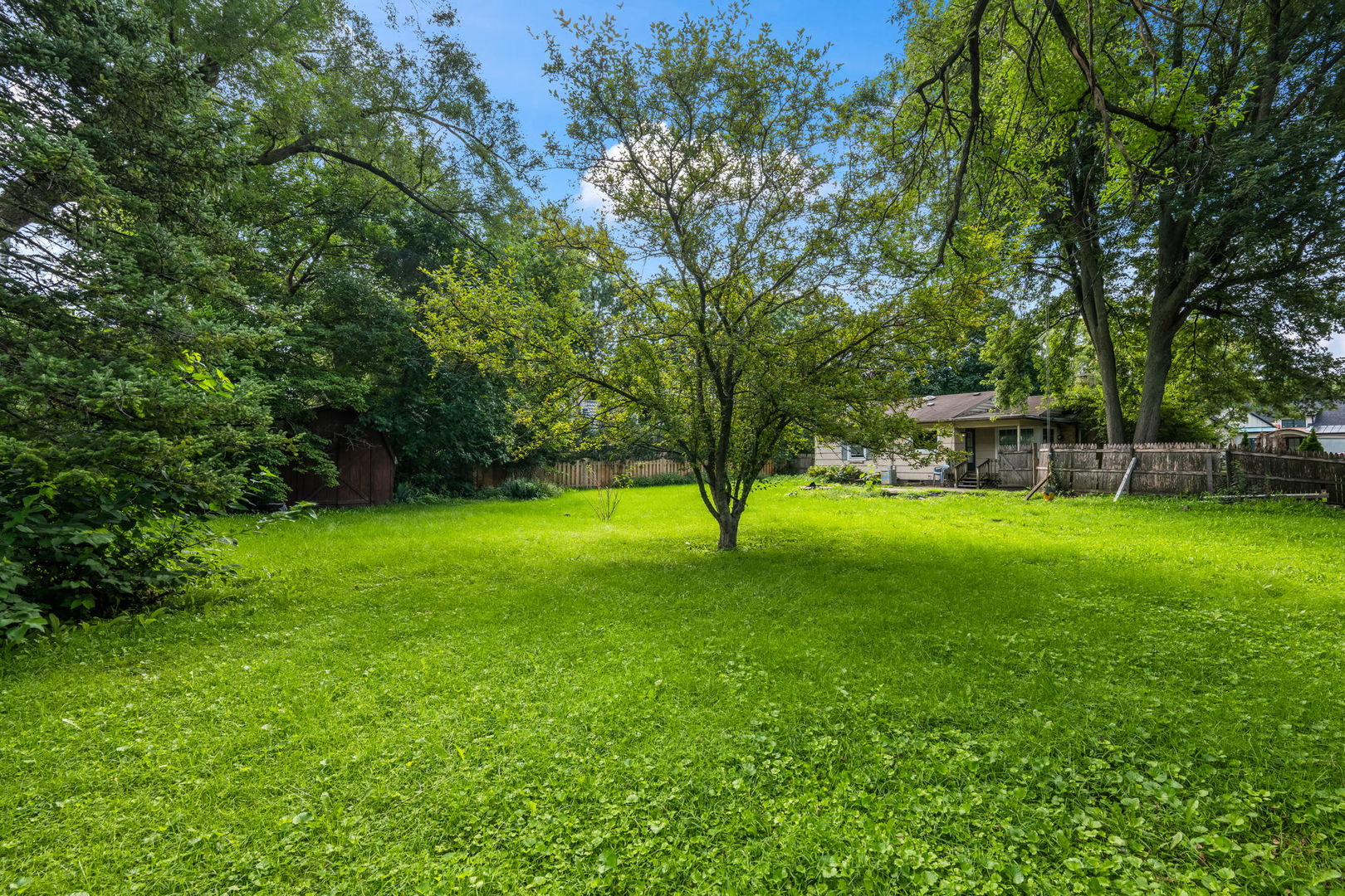 108 South Parkway Property Photo 5