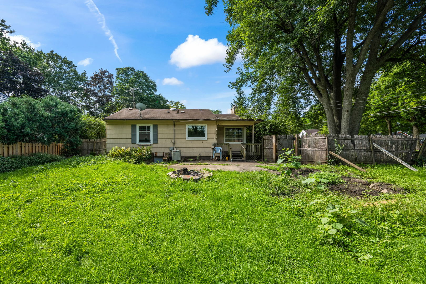 108 South Parkway Property Photo 8