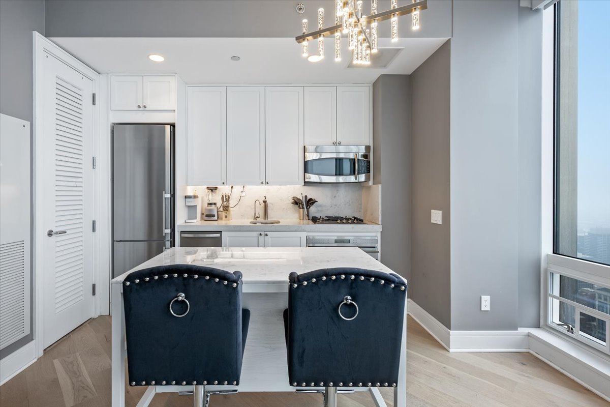 401 N Wabash Avenue 73c Property Photo 10