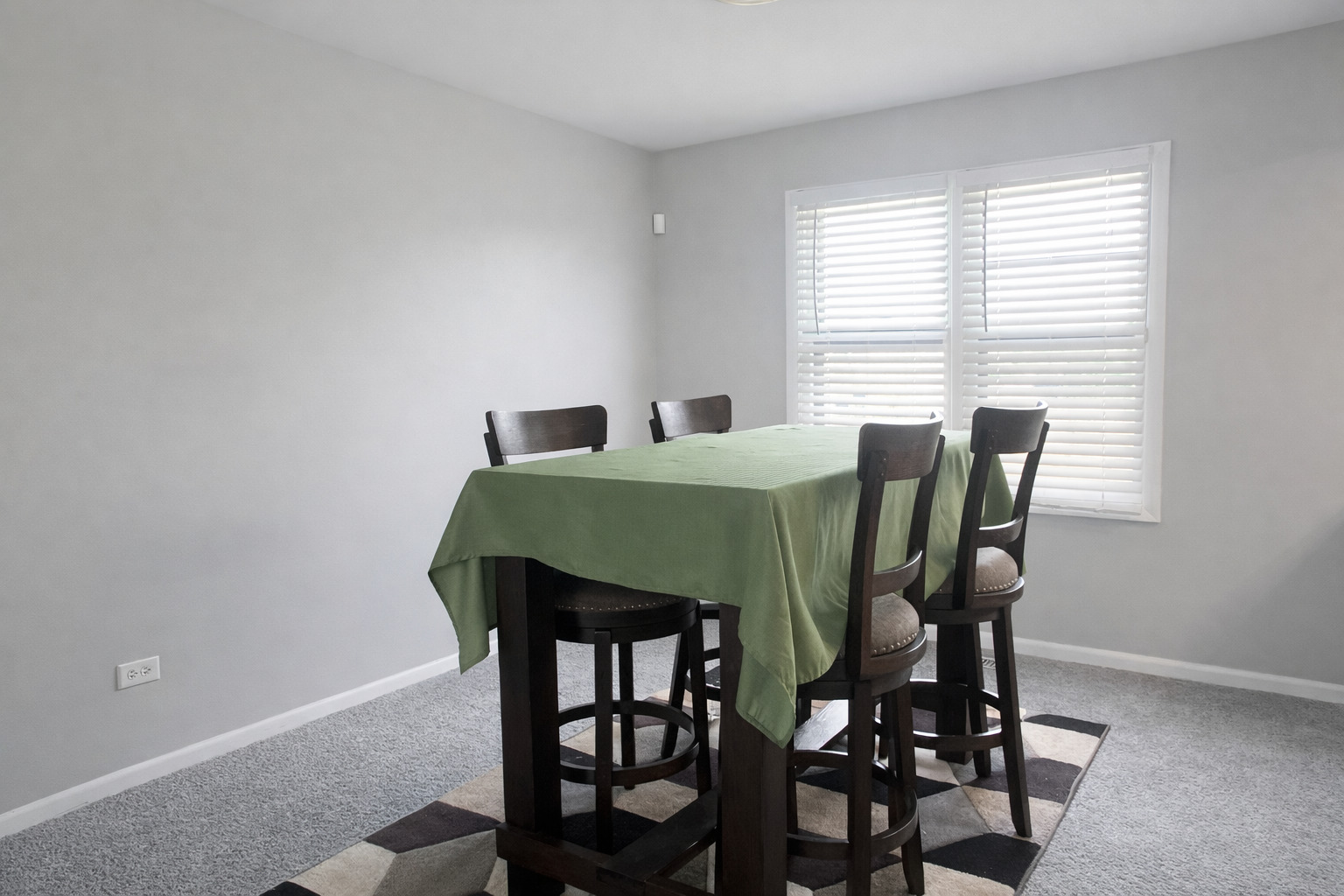 20067 Monterey Avenue Property Photo 9