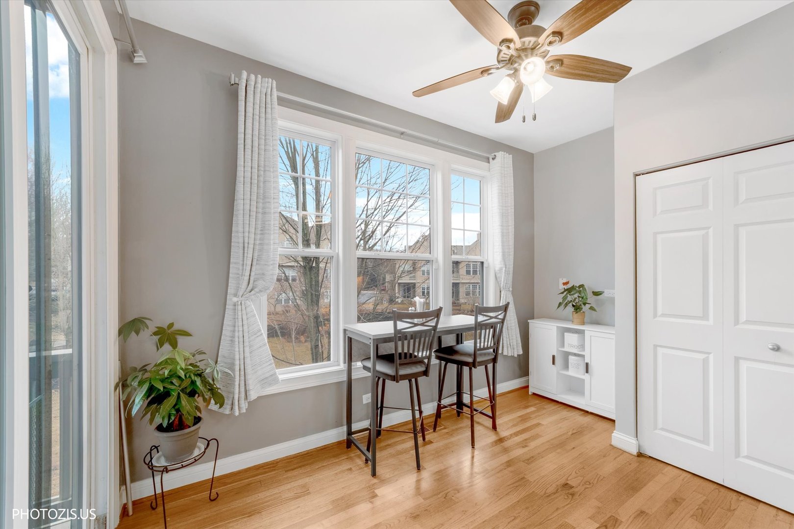 365 Lake Avenue C Property Photo 6