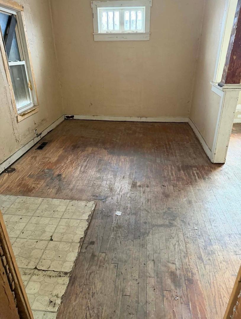 2516 Pine Avenue Property Photo 5