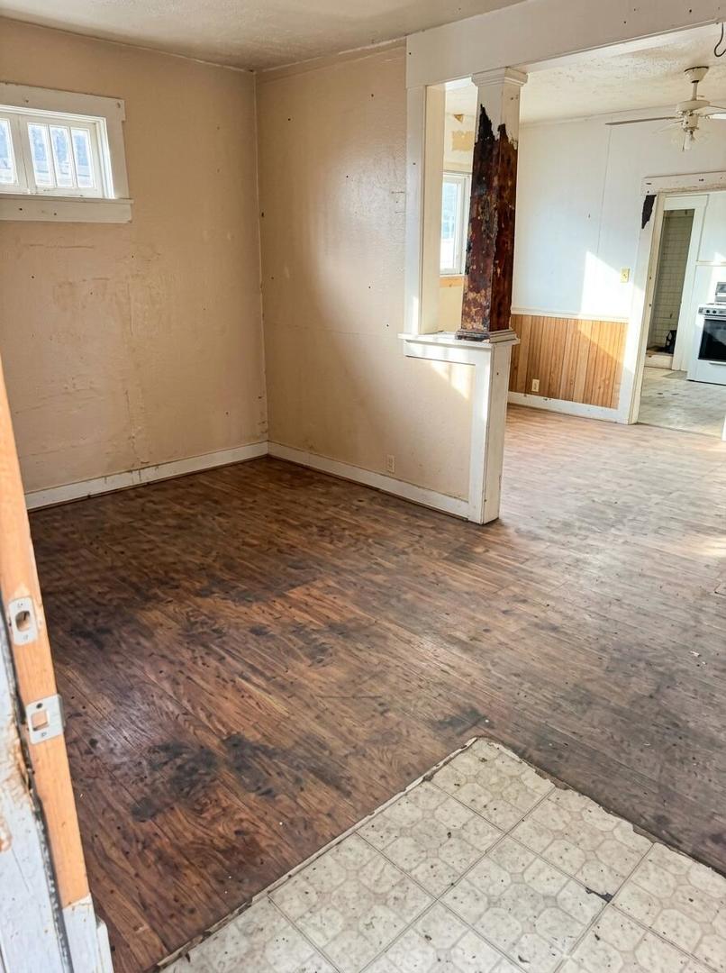 2516 Pine Avenue Property Photo 6