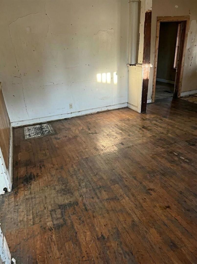 2516 Pine Avenue Property Photo 8