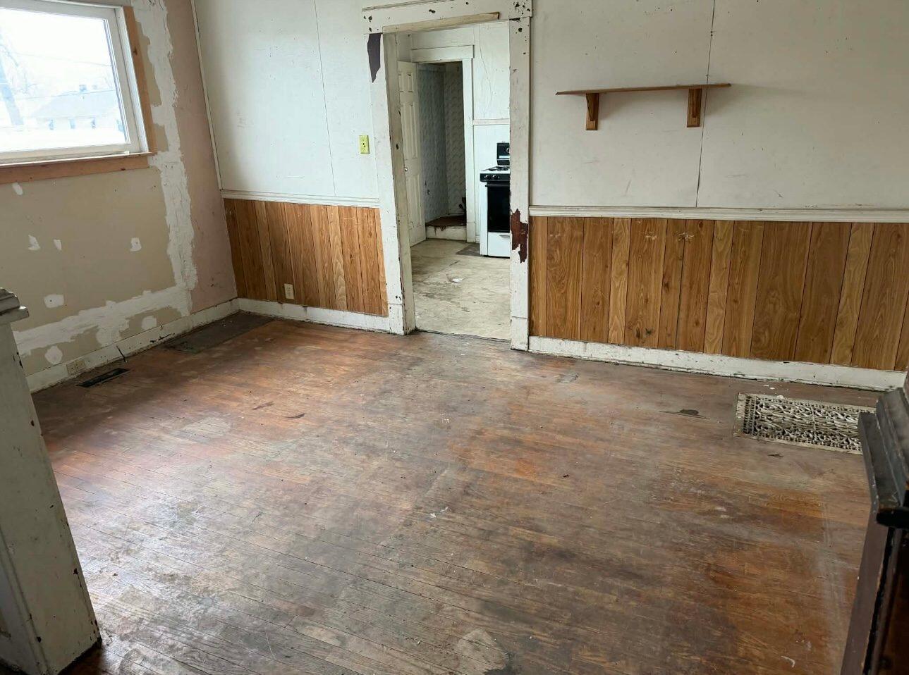 2516 Pine Avenue Property Photo 8