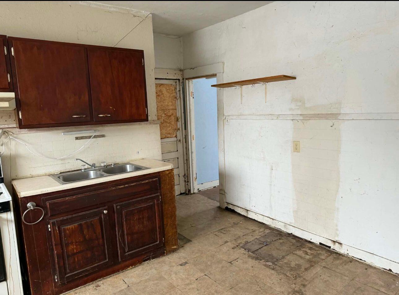 2516 Pine Avenue Property Photo 9