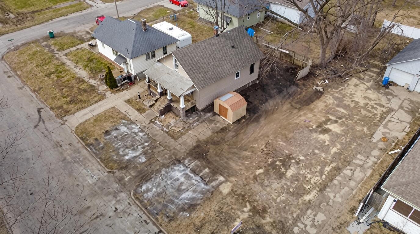 2516 Pine Avenue Property Photo 27