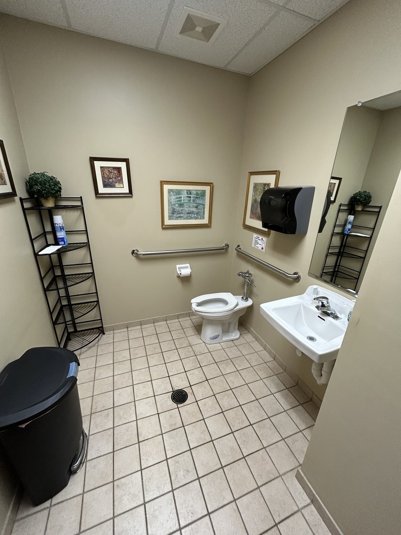 1510 Plainfield Road 3 Property Photo 13