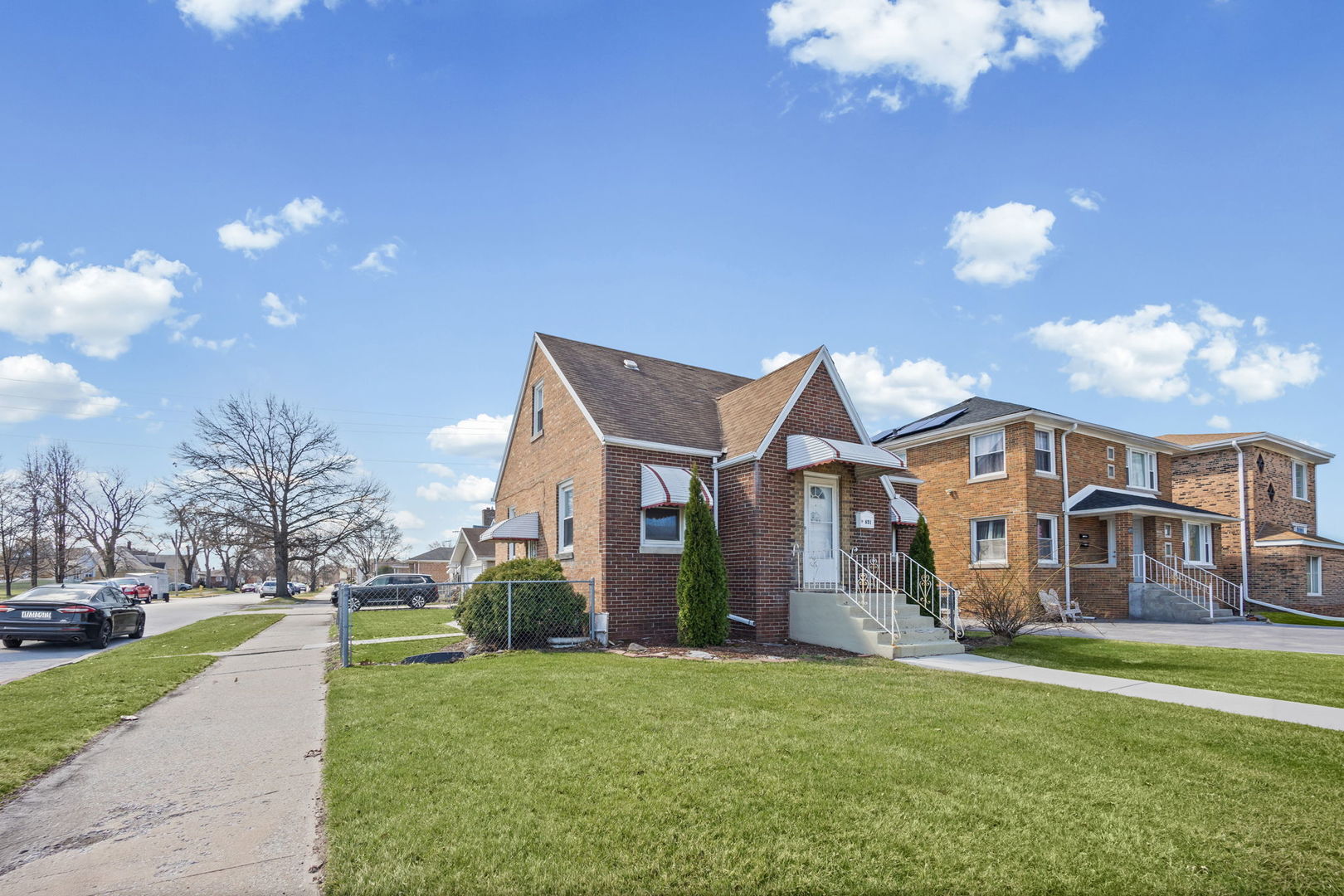 651 Sibley Boulevard Property Photo 2