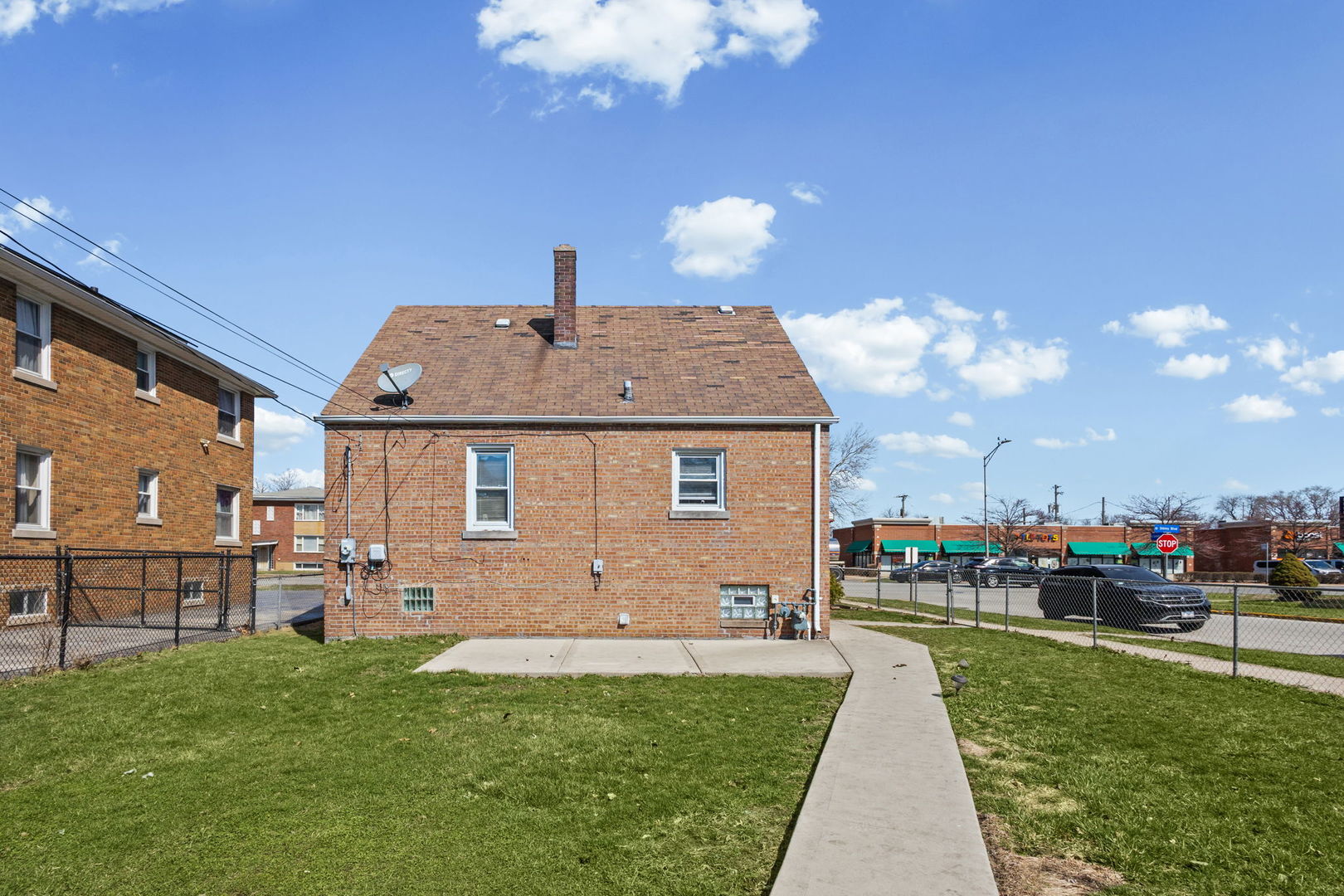 651 Sibley Boulevard Property Photo 14