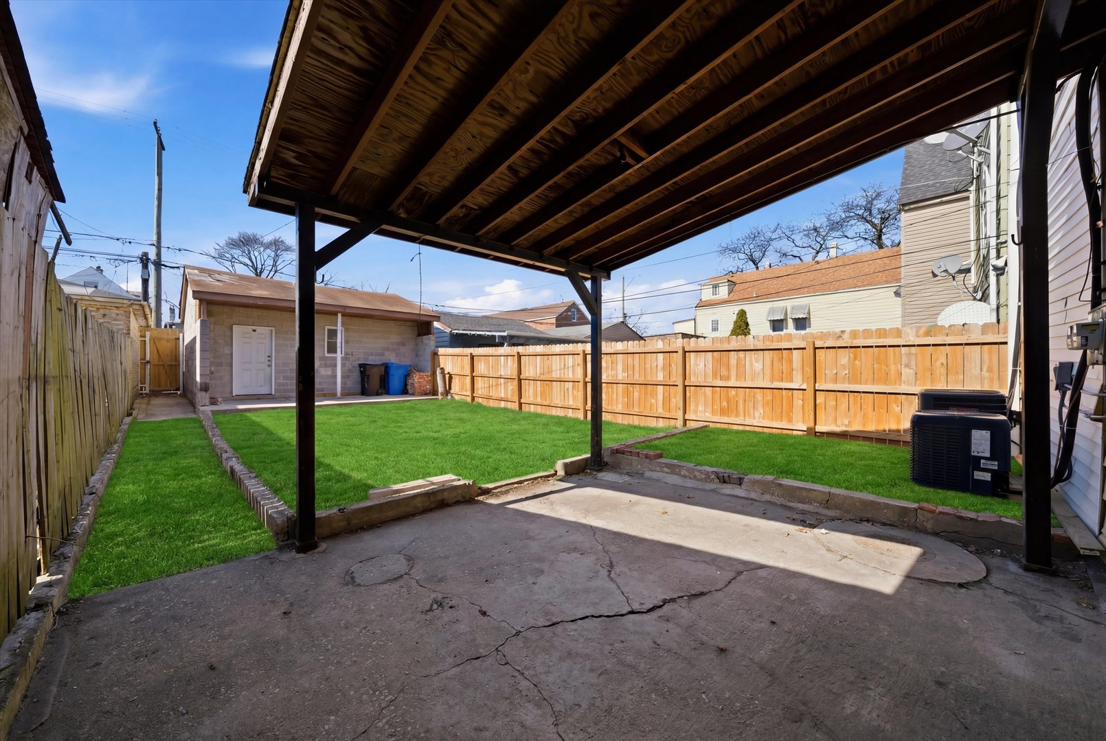 2812 S Trumbull Avenue Property Photo 26