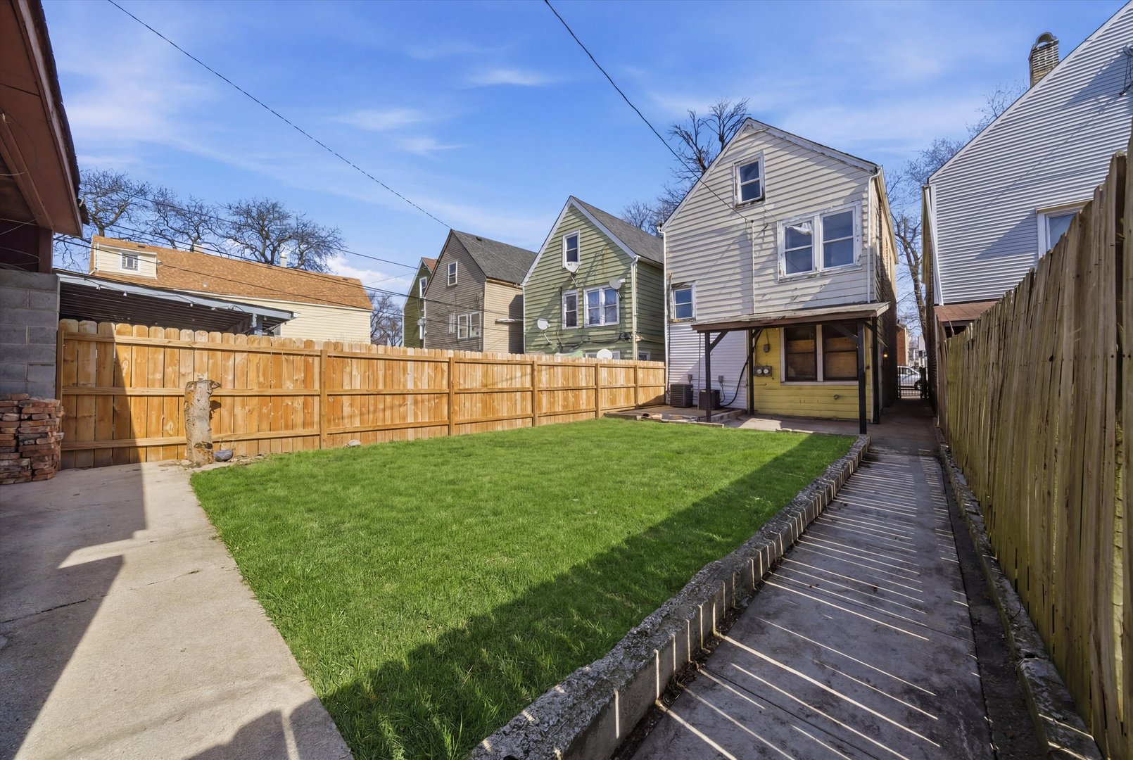 2812 S Trumbull Avenue Property Photo 27