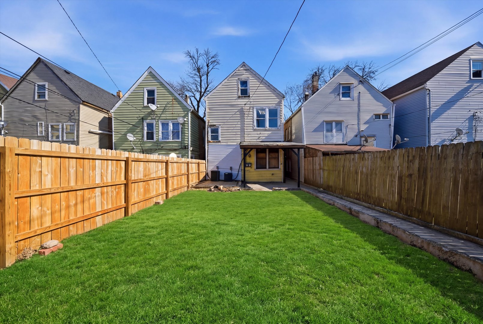 2812 S Trumbull Avenue Property Photo 28