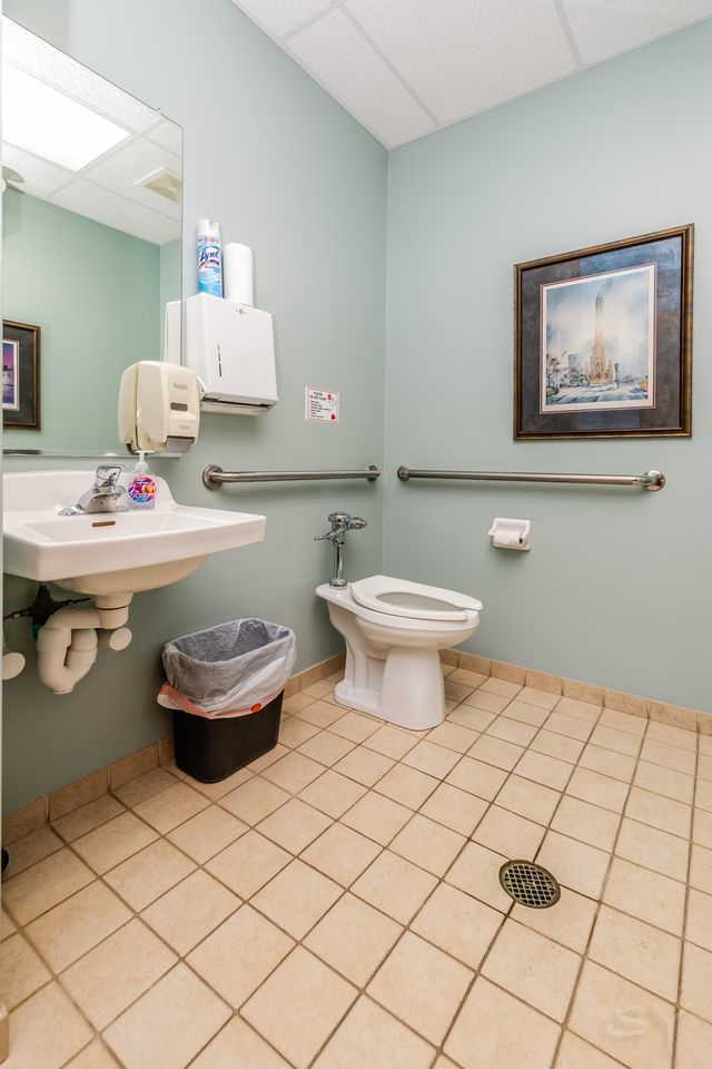 1510 Plainfield Road 4 Property Photo 17