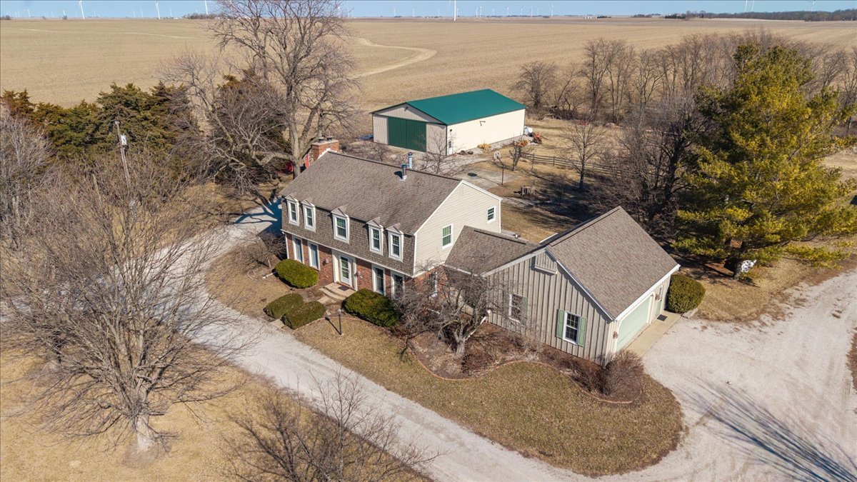 21389 N 2875 Road Property Photo 5