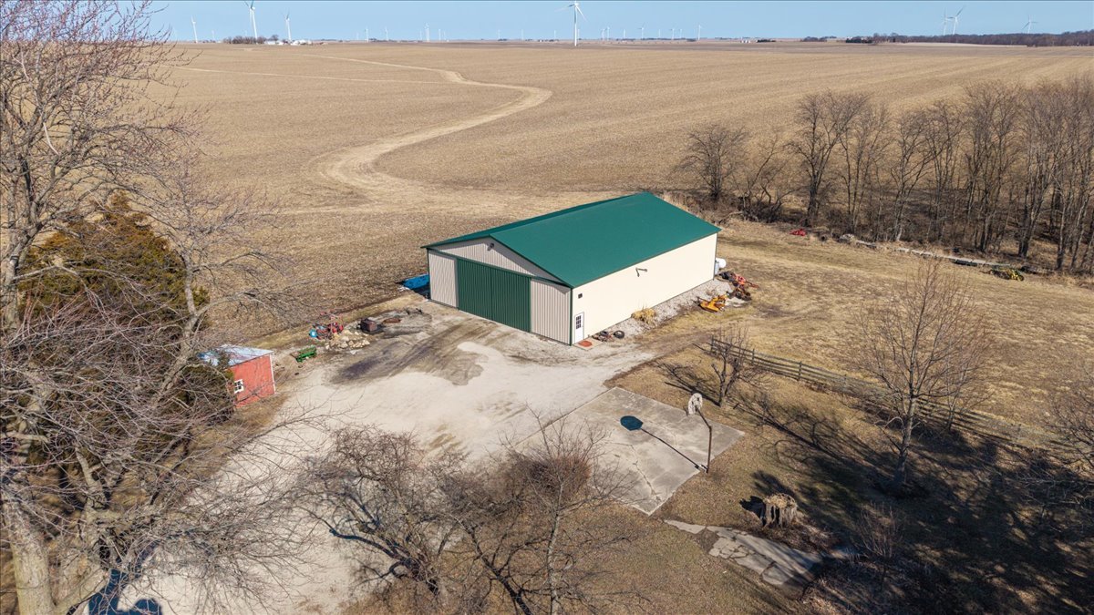 21389 N 2875 Road Property Photo 8