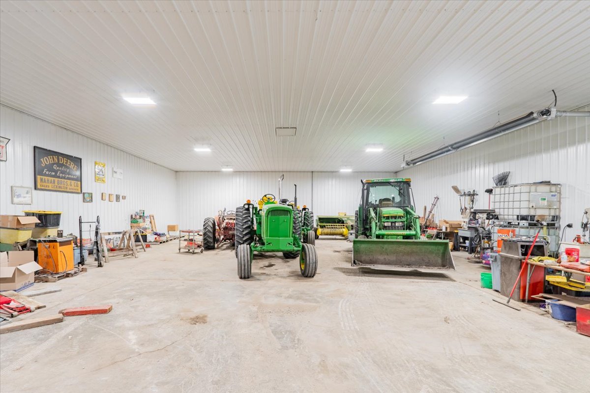 21389 N 2875 Road Property Photo 10