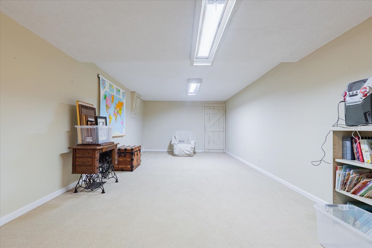 21389 N 2875 Road Property Photo 38