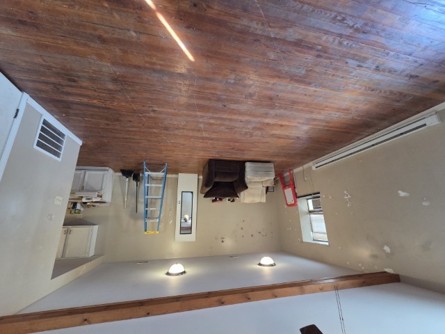 303 3rd Street Property Photo 6