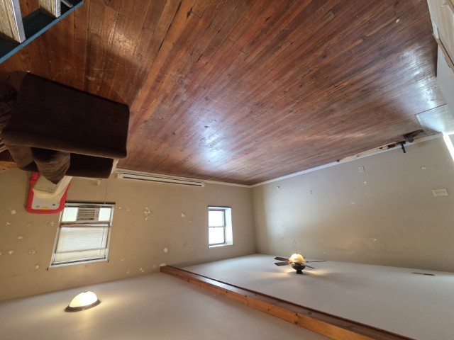 303 3rd Street Property Photo 12