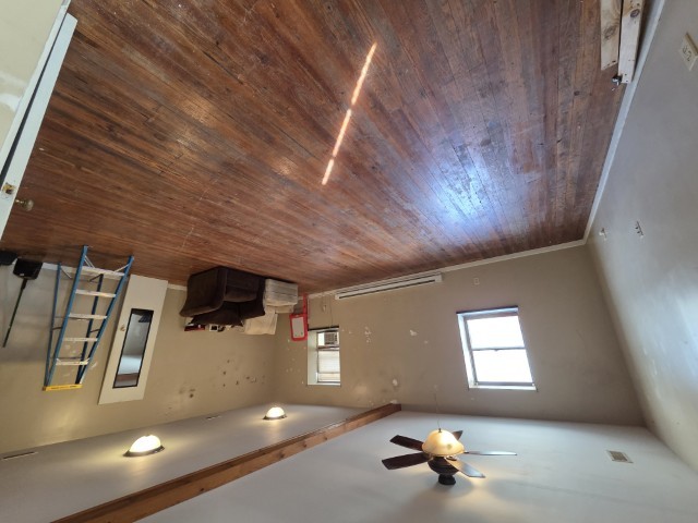 303 3rd Street Property Photo 13