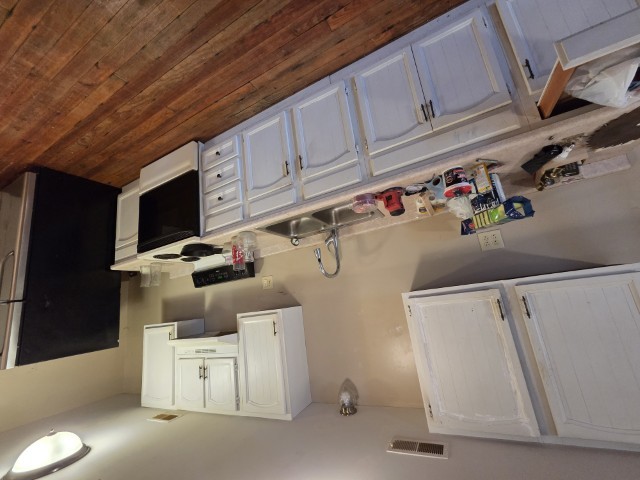 303 3rd Street Property Photo 17