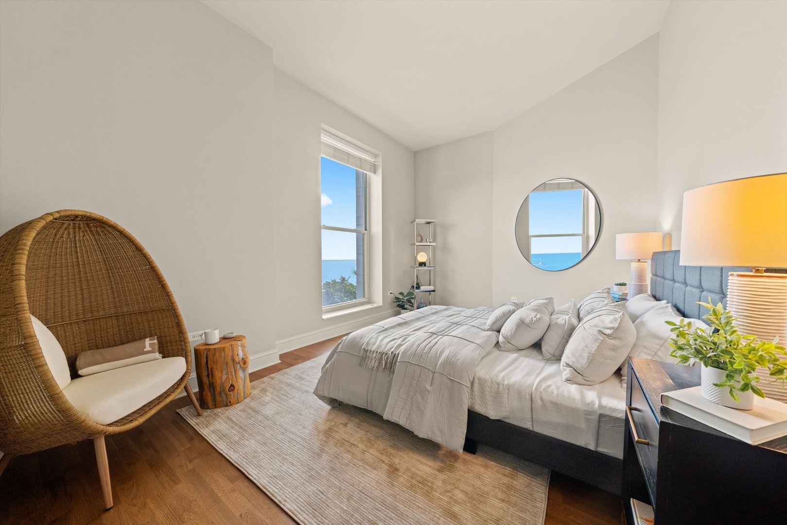 850 N Lake Shore Drive 405 Property Photo 17