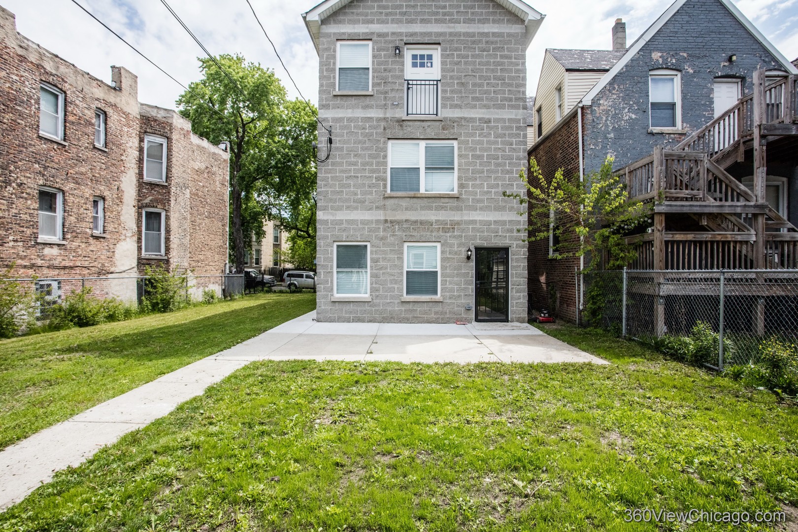 1810 S Hamlin Avenue Property Photo 26