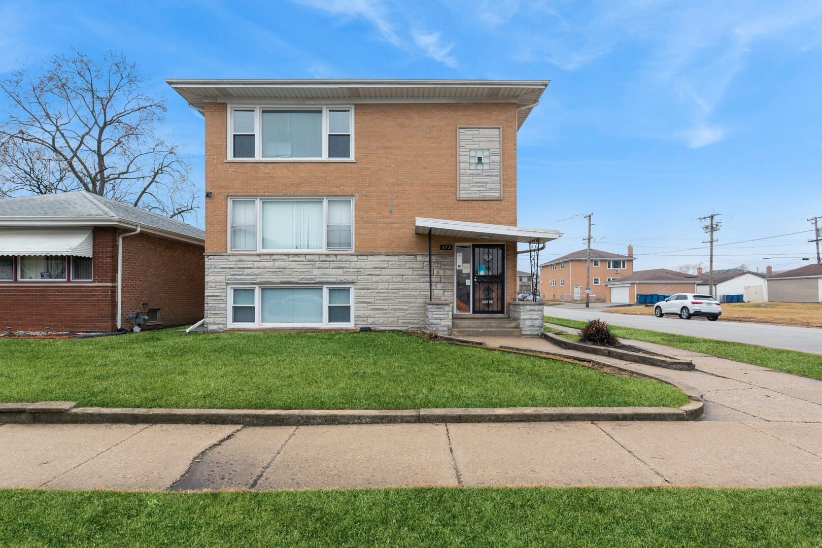 372 Yates Avenue Property Photo 1