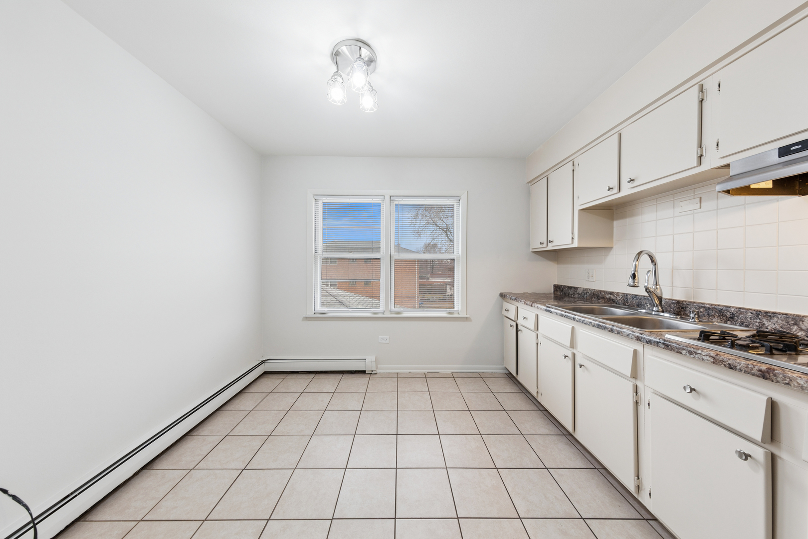 372 Yates Avenue Property Photo 11