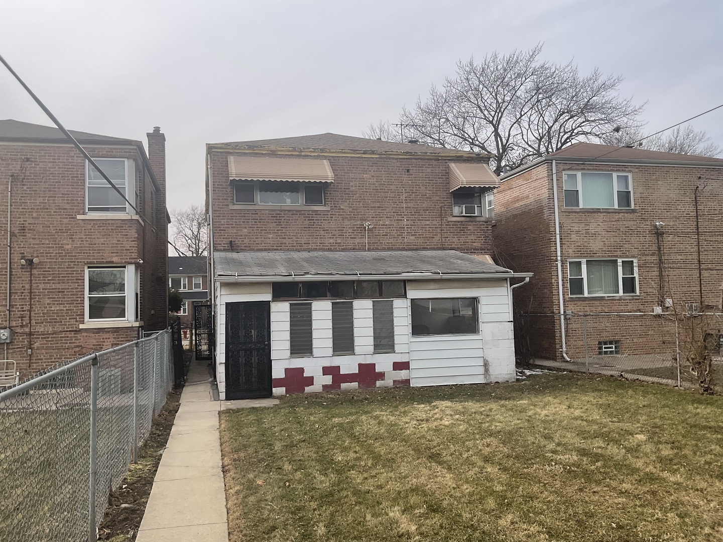 10929 S Eberhart Avenue Property Photo 2