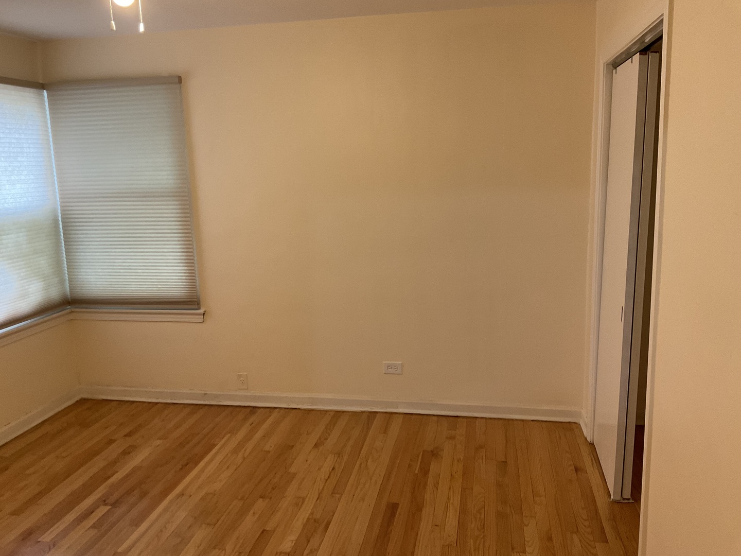 10929 S Eberhart Avenue Property Photo 12