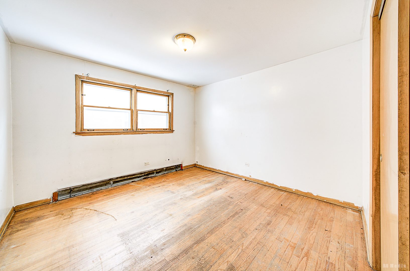 310 Yates Avenue Property Photo 19