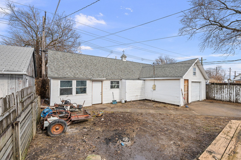 318 2nd Avenue Property Photo 5