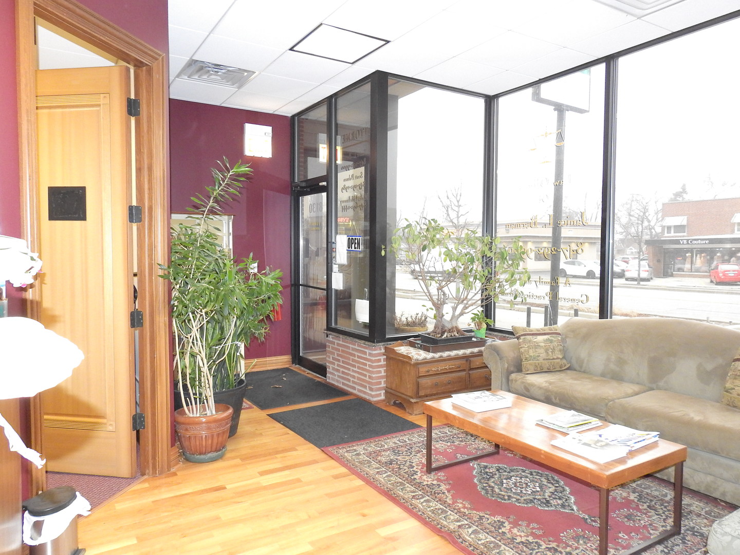 8130 N Milwaukee Avenue Property Photo 11