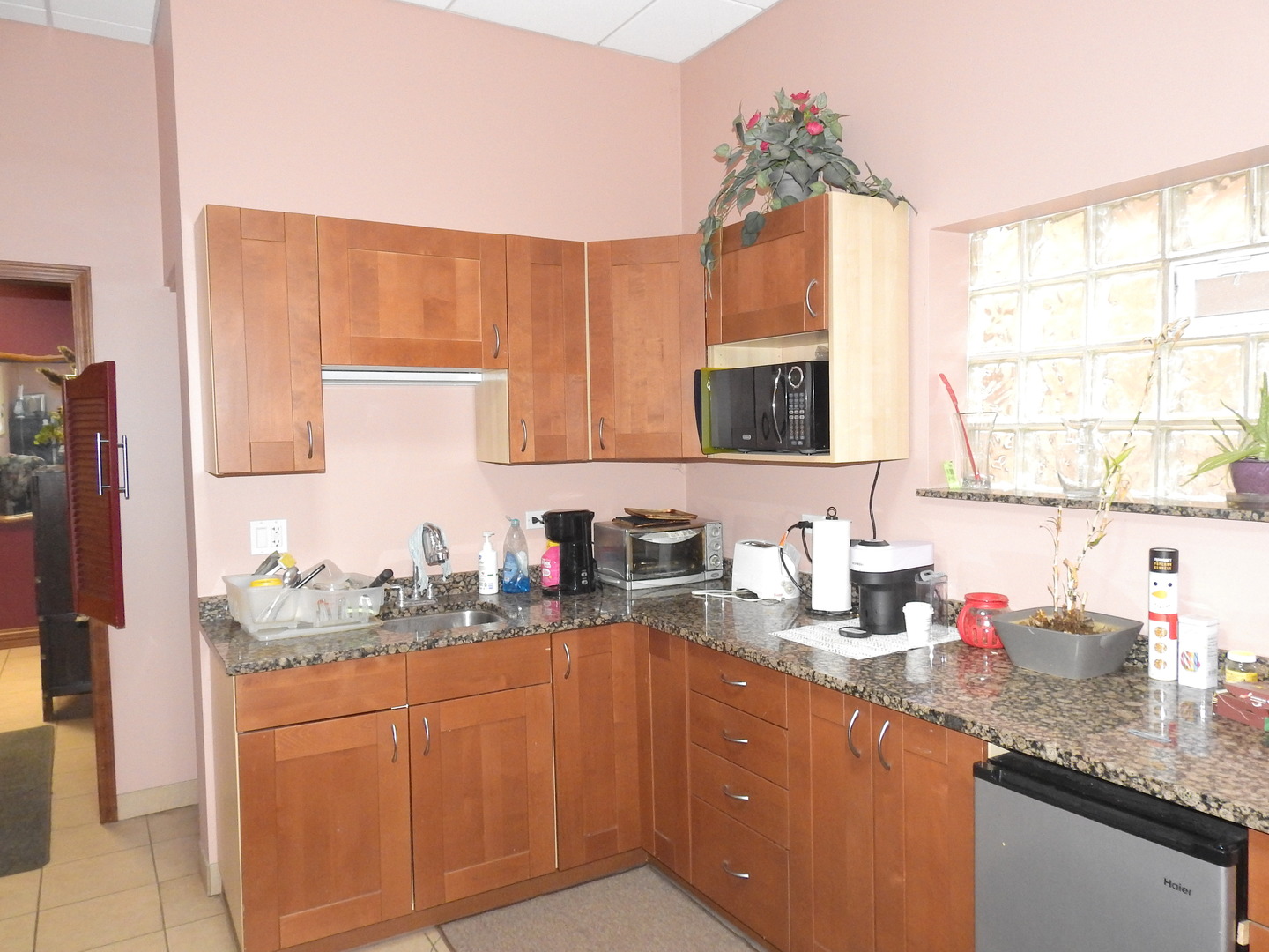 8130 N Milwaukee Avenue Property Photo 17