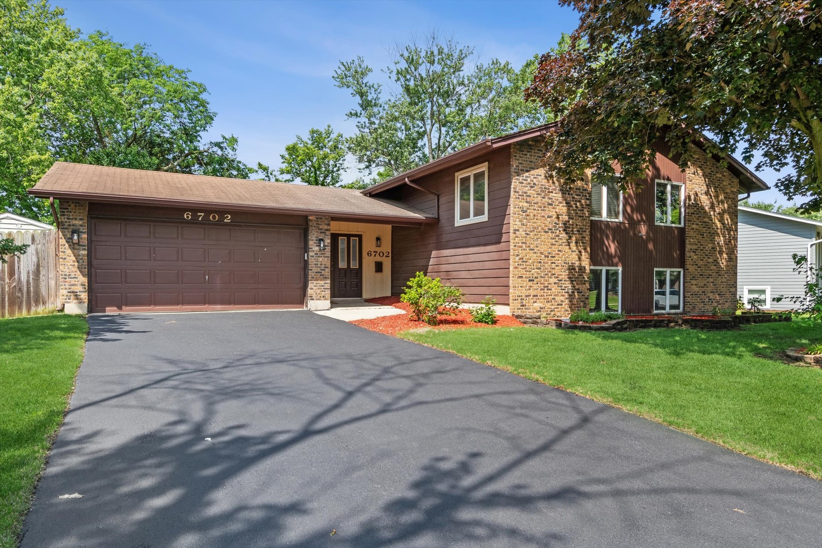6702 Pershing Court Property Photo 1