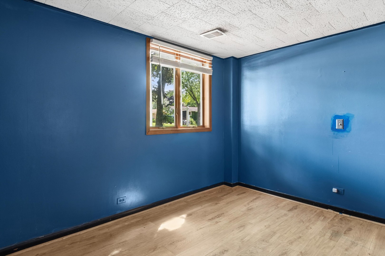 6702 Pershing Court Property Photo 28