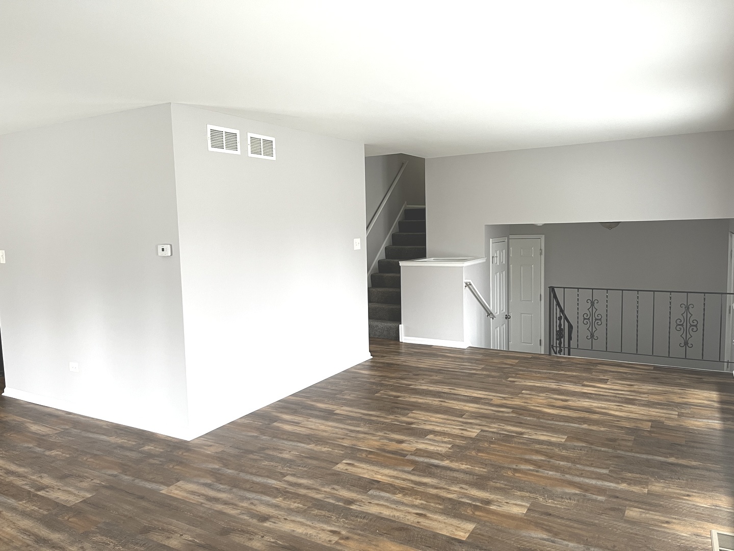 538 Blackstone Avenue Property Photo 4