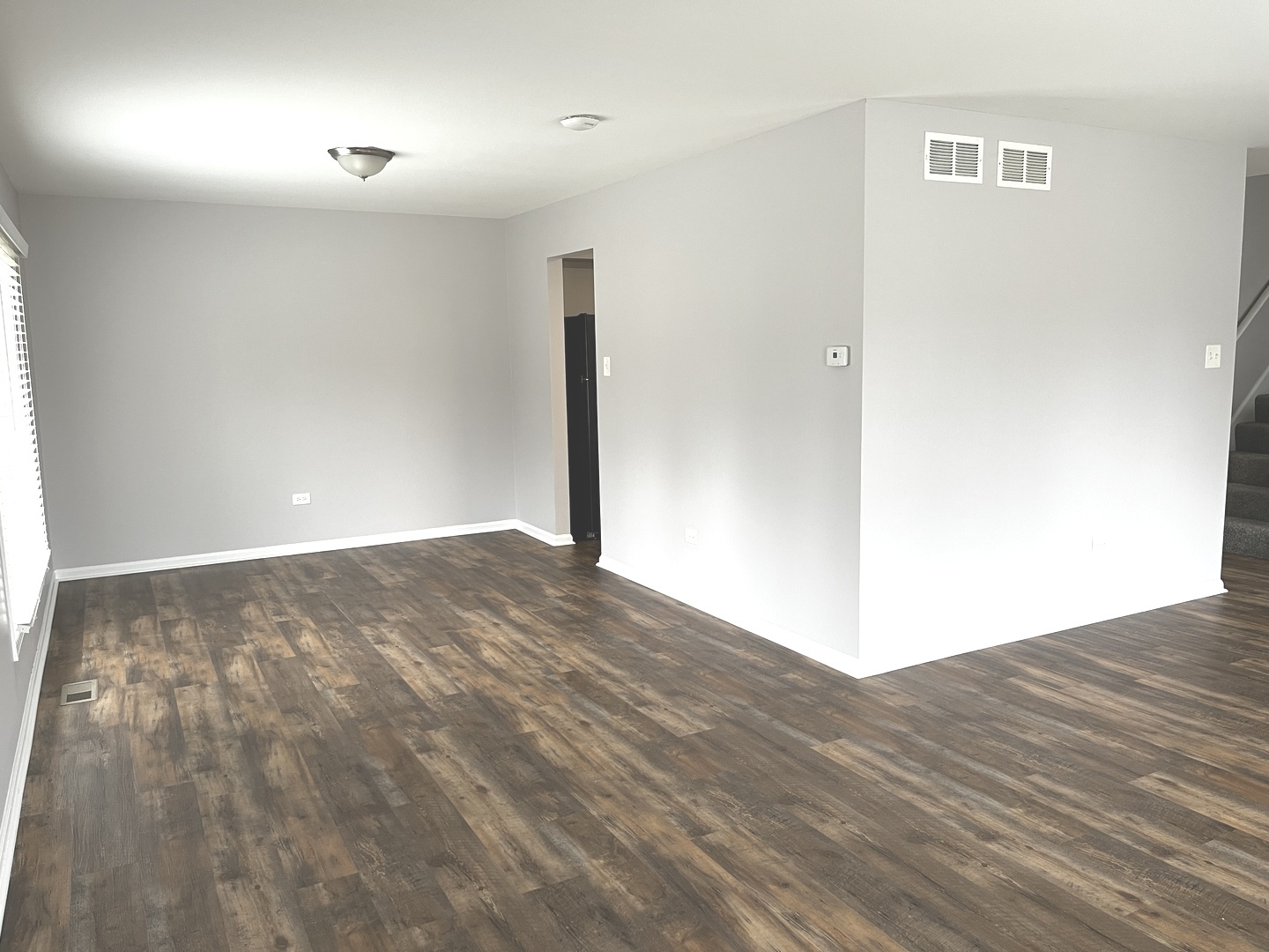 538 Blackstone Avenue Property Photo 5