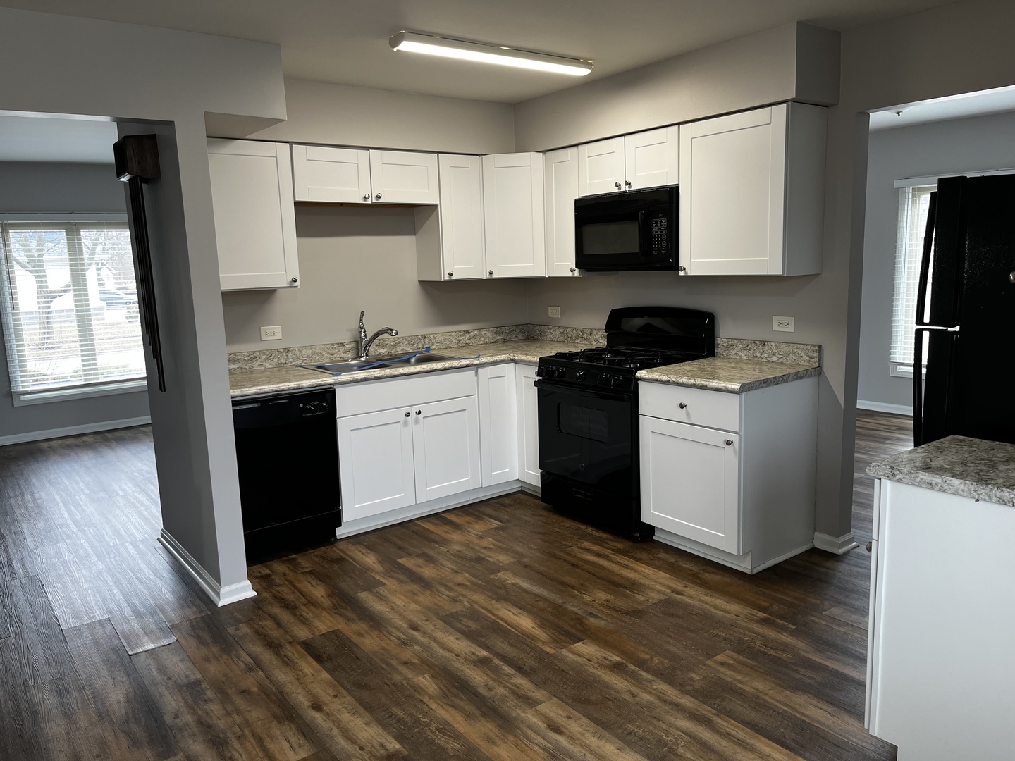 538 Blackstone Avenue Property Photo 6