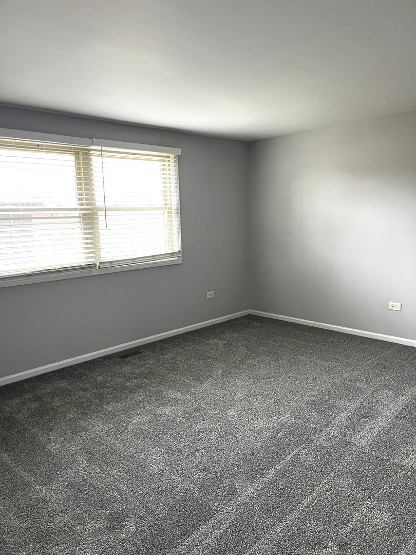 538 Blackstone Avenue Property Photo 8