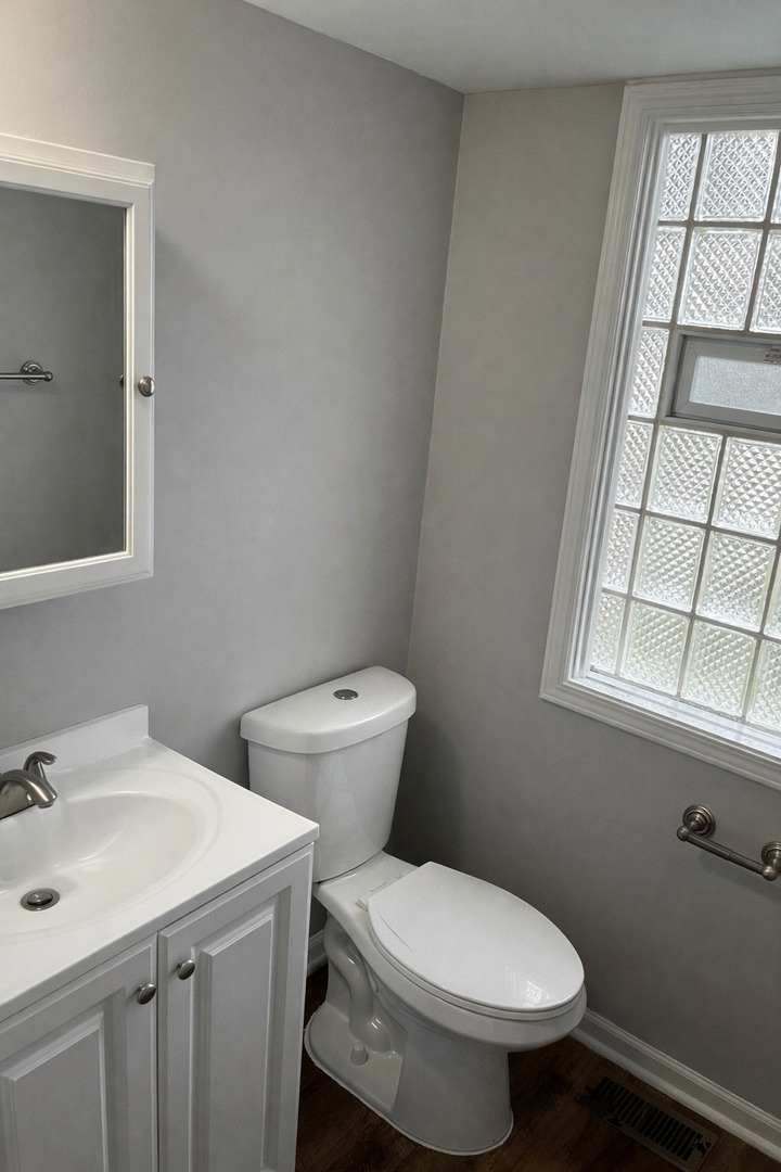 538 Blackstone Avenue Property Photo 16