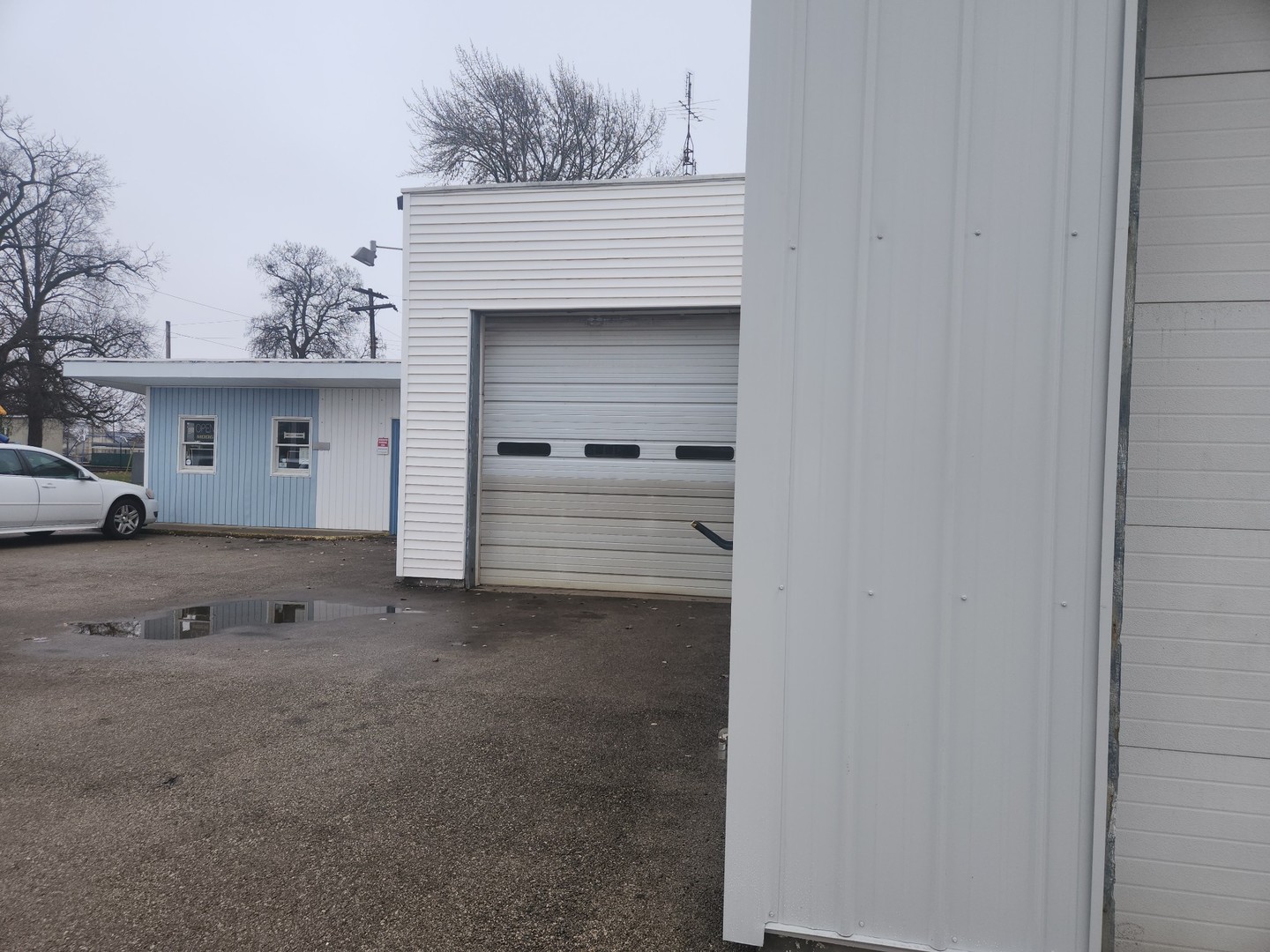 101 S Mccoy Street Property Photo 3