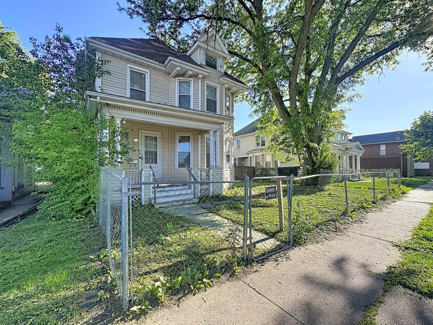 1640 W 3rd Street Property Photo 2