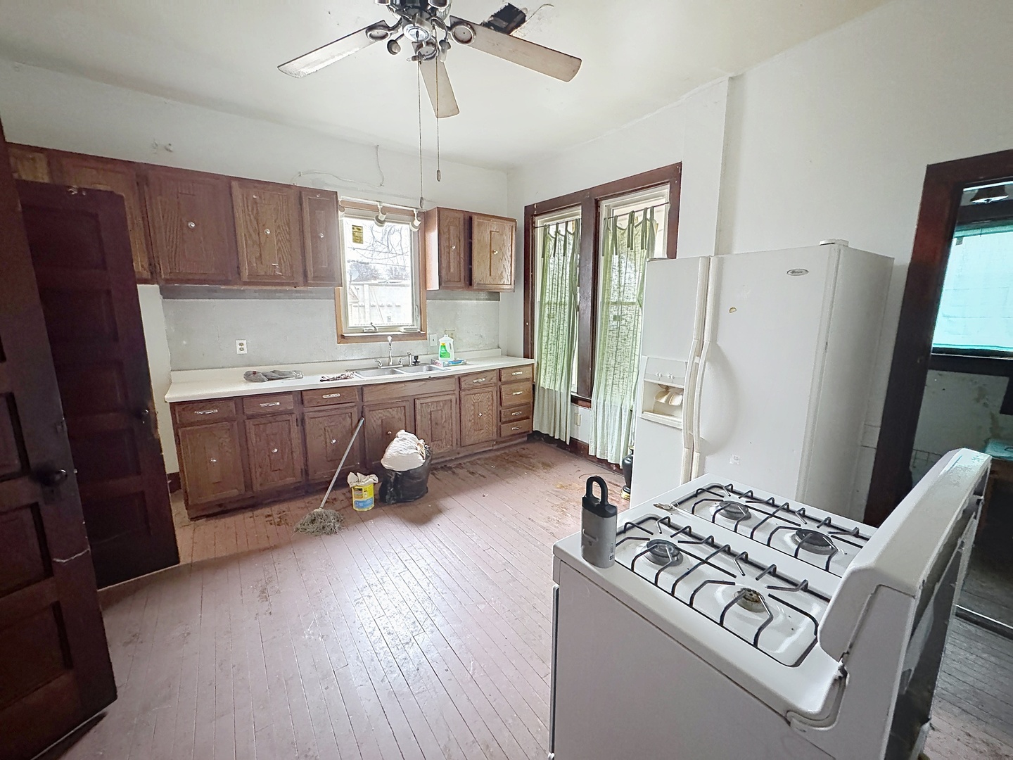 1640 W 3rd Street Property Photo 7