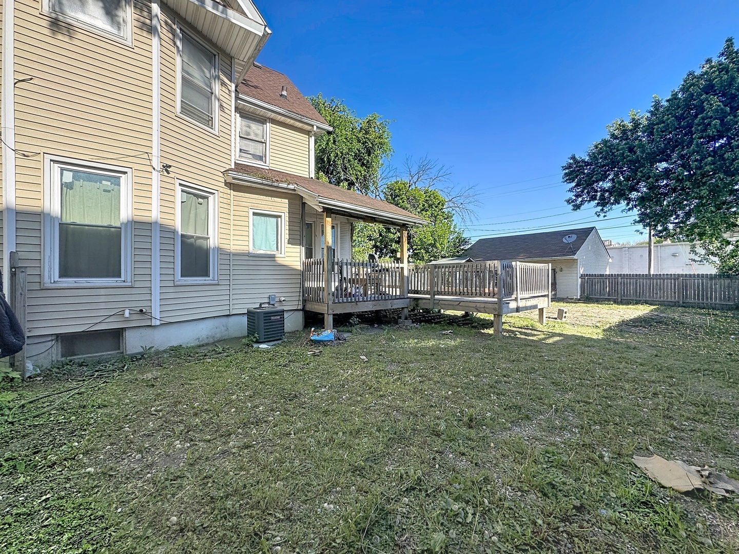 1640 W 3rd Street Property Photo 19